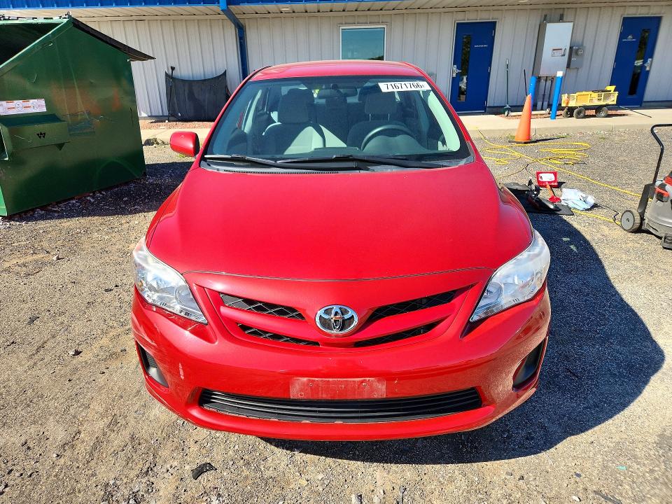 Продажа на аукционе авто 2011 Toyota Corolla, vin: 2T1BU4EEXBC710363, номер лота: 71671766