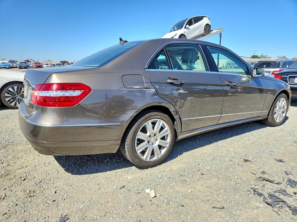 2012 Mercedes-benz E მანქანა იყიდება აუქციონზე, vin: WDDHF5KB9CA554896, აუქციონის ნომერი: 71397396