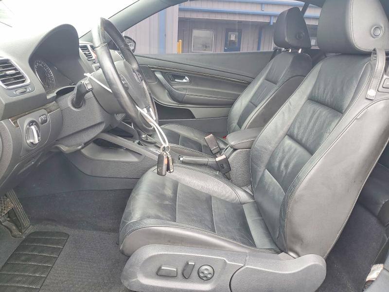 2015 Volkswagen Eos მანქანა იყიდება აუქციონზე, vin: WVWFW8AH2FV002100, აუქციონის ნომერი: 71286266