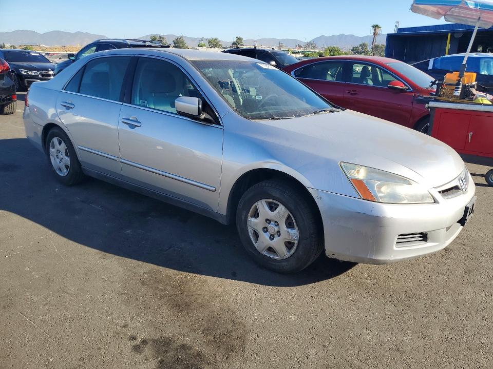 Продажа на аукционе авто 2007 Honda Accord, vin: 1HGCM56487A045556, номер лота: 72243116