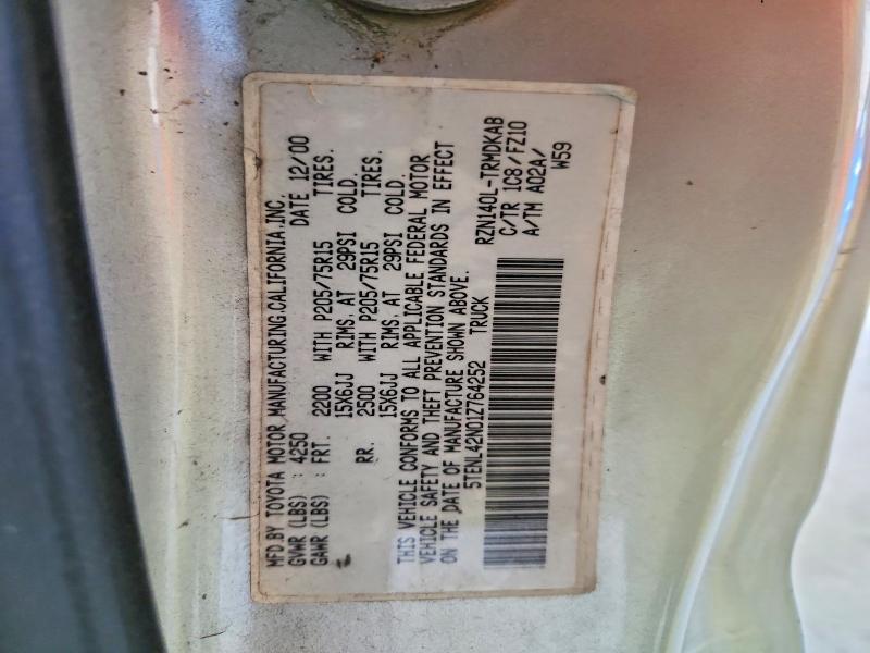 2001 Toyota Tacoma მანქანა იყიდება აუქციონზე, vin: 5TENL42N01Z764252, აუქციონის ნომერი: 71685216
