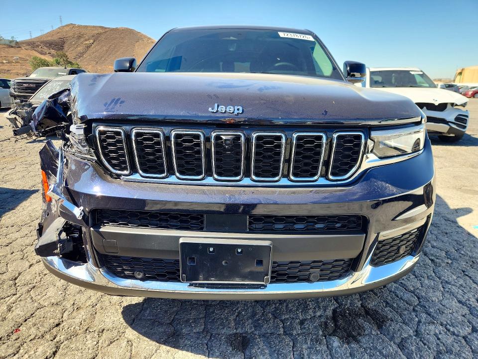 Продажа на аукционе авто 2023 Jeep Grand Cherokee, vin: 1C4RJKBG9P8841322, номер лота: 72378726
