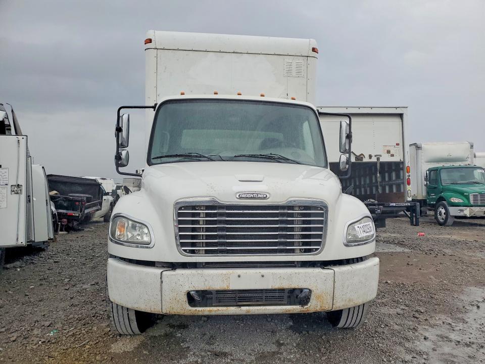 Продажа на аукционе авто 2013 Freightliner M2, vin: 1FVACWDTXDHFH3663, номер лота: 71402936