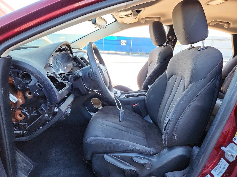 73348606 :رقم المزاد ، 1C3CCCAB3FN630083 vin ، 2015 Chrysler 200 مزاد بيع
