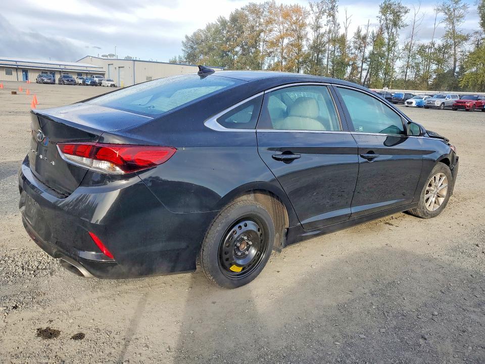 70862716 :رقم المزاد ، 5NPE24AF2KH744702 vin ، 2019 Hyundai Sonata مزاد بيع