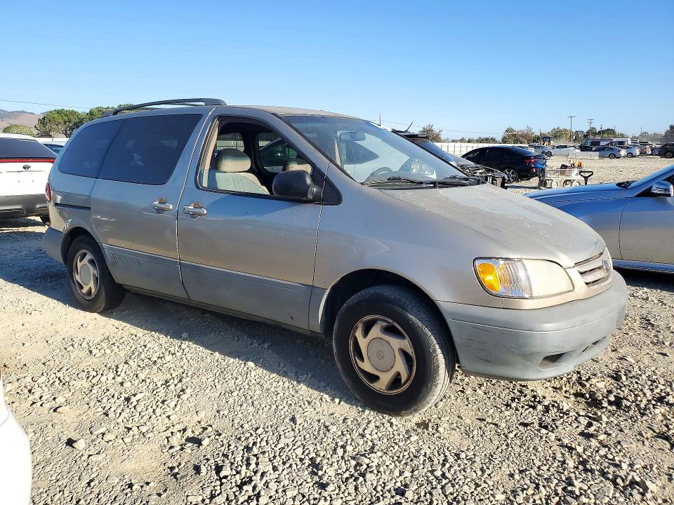 2001 Toyota Sienna მანქანა იყიდება აუქციონზე, vin: 4T3ZF13CX1U351075, აუქციონის ნომერი: 71866726