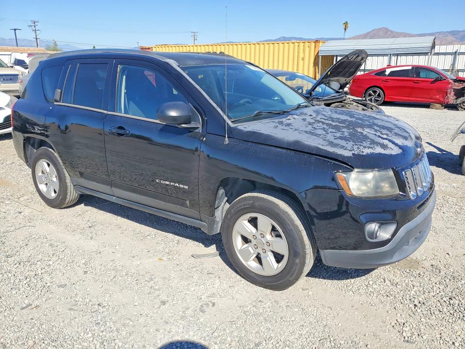 70382276 :رقم المزاد ، 1C4NJCBA1ED696717 vin ، 2014 Jeep Compass مزاد بيع
