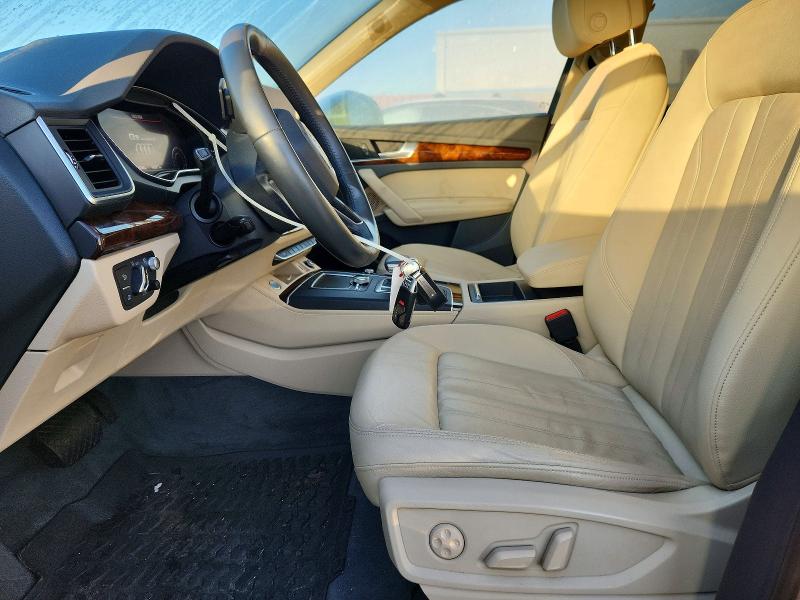 70491556 :رقم المزاد ، WA1CNBFY8J2099156 vin ، 2018 Audi Q5 مزاد بيع