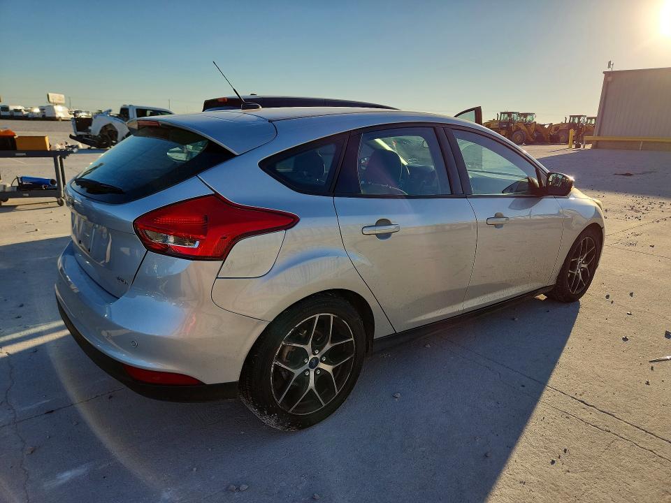 Продаж на аукціоні авто 2017 Ford Focus, vin: 1FADP3M27HL276542, номер лоту: 71946886