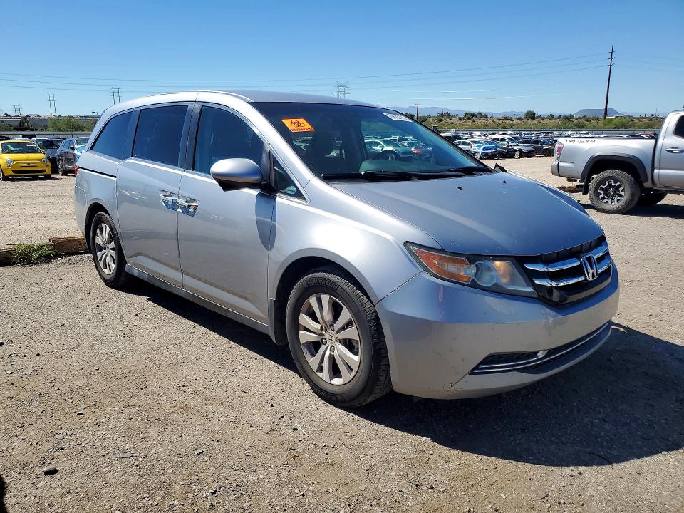 70663176 :رقم المزاد ، 5FNRL5H30GB100380 vin ، 2016 Honda Odyssey مزاد بيع