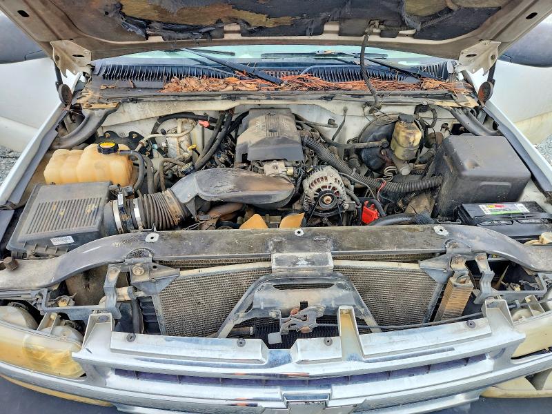 71727936 :رقم المزاد ، 1GCEC14V3YE349998 vin ، 2000 Chevrolet Silverado مزاد بيع