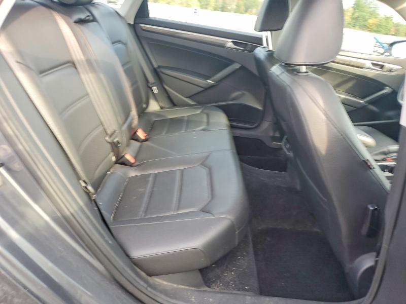 Продажа на аукционе авто 2016 Volkswagen Passat, vin: 1VWBT7A33GC047904, номер лота: 71422756