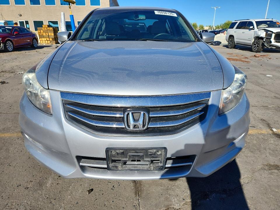Продажа на аукционе авто 2012 Honda Accord, vin: 1HGCP3F80CA038349, номер лота: 70890126