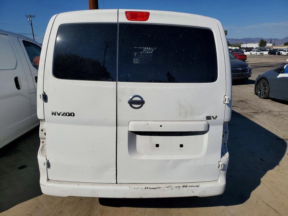 2017 Nissan Nv200 მანქანა იყიდება აუქციონზე, vin: 3N6CM0KN4HK697054, აუქციონის ნომერი: 70648756