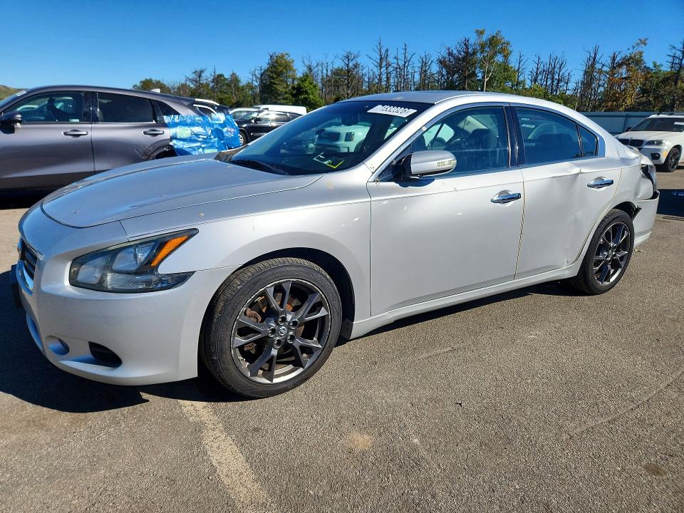 2014 Nissan Maxima მანქანა იყიდება აუქციონზე, vin: 1N4AA5AP5EC915495, აუქციონის ნომერი: 71832326