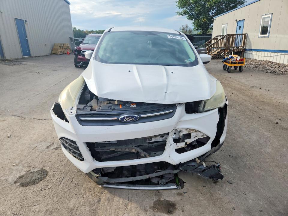 2013 Ford Escape მანქანა იყიდება აუქციონზე, vin: 1FMCU0GX7DUC62452, აუქციონის ნომერი: 70786186