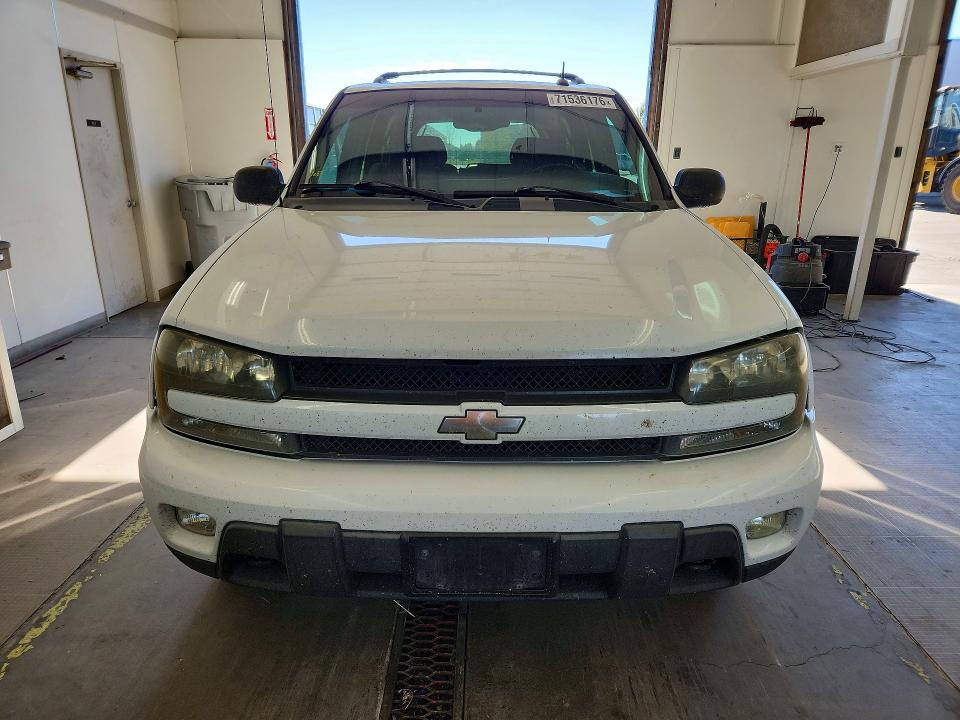 2004 Chevrolet Trailblazer მანქანა იყიდება აუქციონზე, vin: 1GNDT13S142143827, აუქციონის ნომერი: 71536176