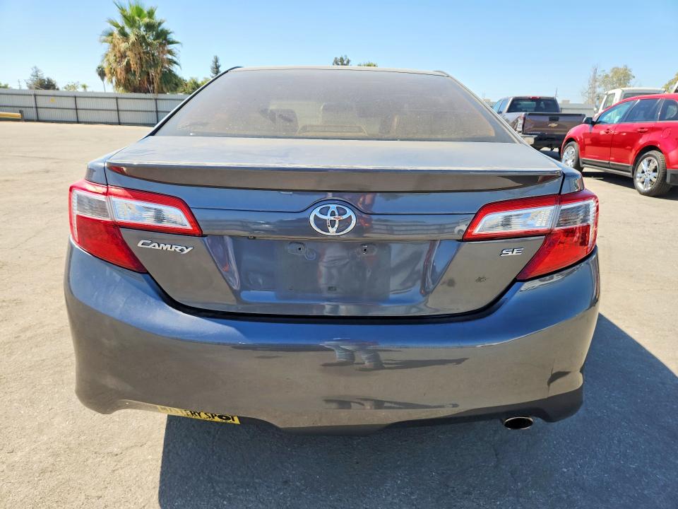 2014 Toyota Camry მანქანა იყიდება აუქციონზე, vin: 4T1BF1FK2EU455482, აუქციონის ნომერი: 71204276