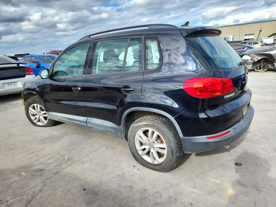 72501736 :رقم المزاد ، WVGAV7AX6FW556874 vin ، 2015 Volkswagen Tiguan مزاد بيع