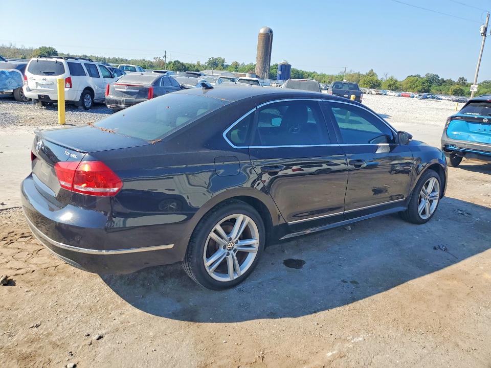 Продаж на аукціоні авто 2013 Volkswagen Passat, vin: 1VWCN7A35DC055836, номер лоту: 70951466