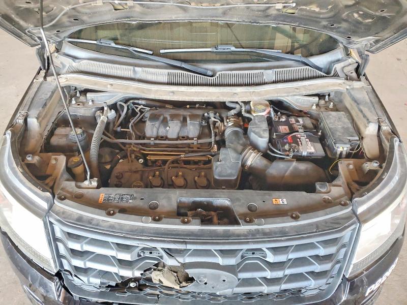 71492876 :رقم المزاد ، 1FM5K8AR4JGA83979 vin ، 2018 Ford Explorer مزاد بيع