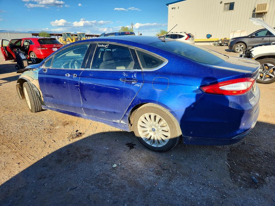 Продаж на аукціоні авто 2016 Ford Fusion, vin: 3FA6P0LU1GR404946, номер лоту: 70433916