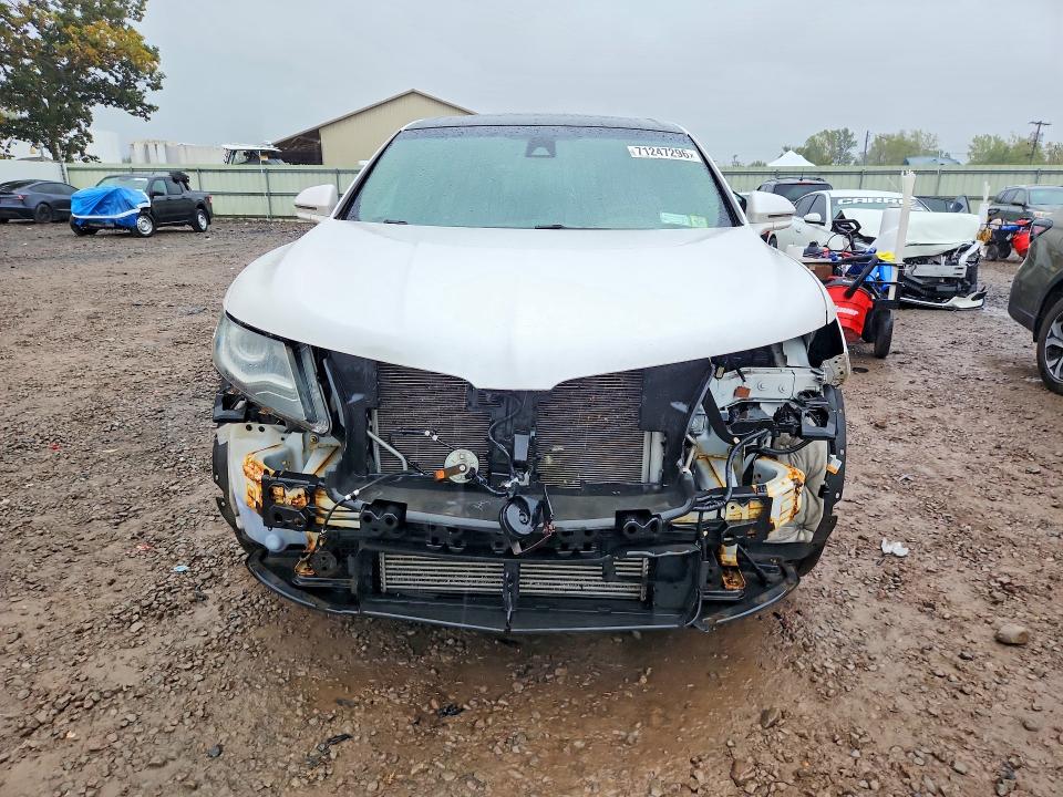 71247296 :رقم المزاد ، 2LMPJ8LP7HBL24785 vin ، 2017 Lincoln Mkx مزاد بيع
