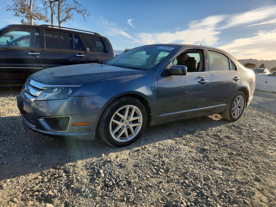 2011 Ford Fusion მანქანა იყიდება აუქციონზე, vin: 3FAHP0JA1BR275830, აუქციონის ნომერი: 73793796