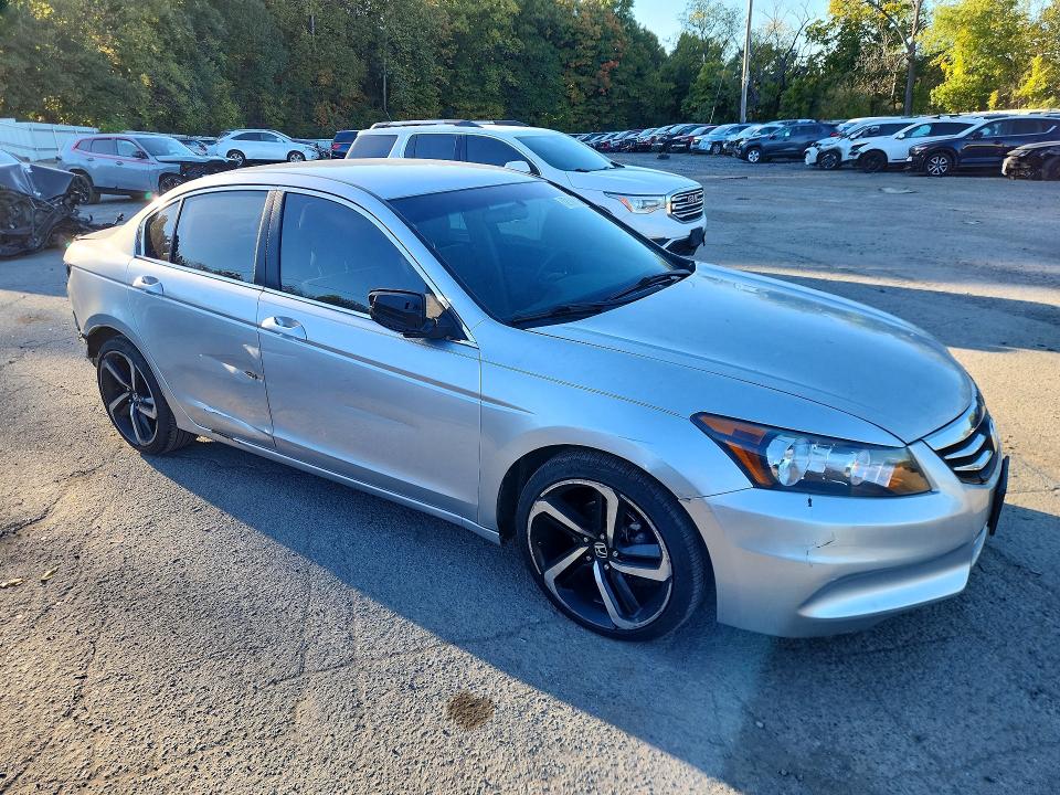 2011 Honda Accord მანქანა იყიდება აუქციონზე, vin: 1HGCP2F46BA094849, აუქციონის ნომერი: 72188516