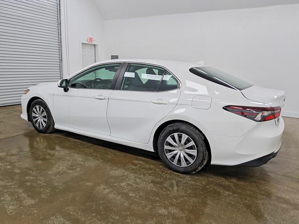 Продажа на аукционе авто 2023 Toyota Camry, vin: 4T1C31AK3PU055194, номер лота: 70830706