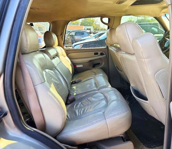 72560126 :رقم المزاد ، 1GNEK13T51R135619 vin ، 2001 Chevrolet Tahoe مزاد بيع