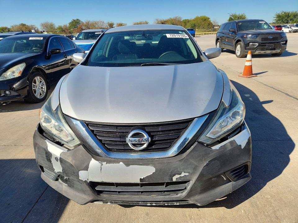 Продажа на аукционе авто 2017 Nissan Altima, vin: 1N4AL3AP1HN345471, номер лота: 72019166