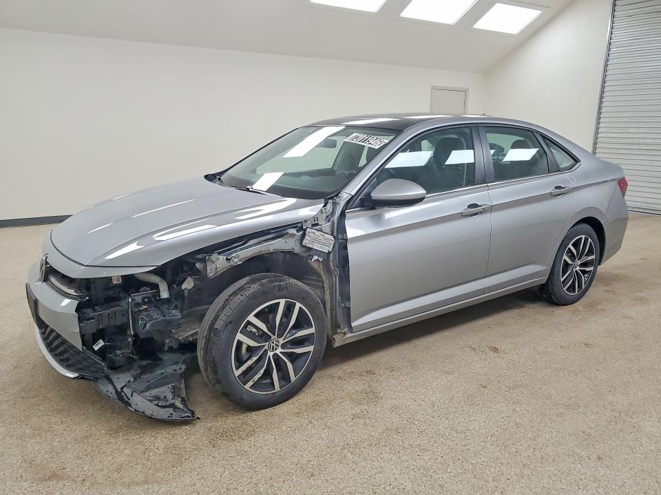 Auction sale of the 2025 Volkswagen Jetta, vin: 3VW7X7BU1SM076956, lot number: 72011946