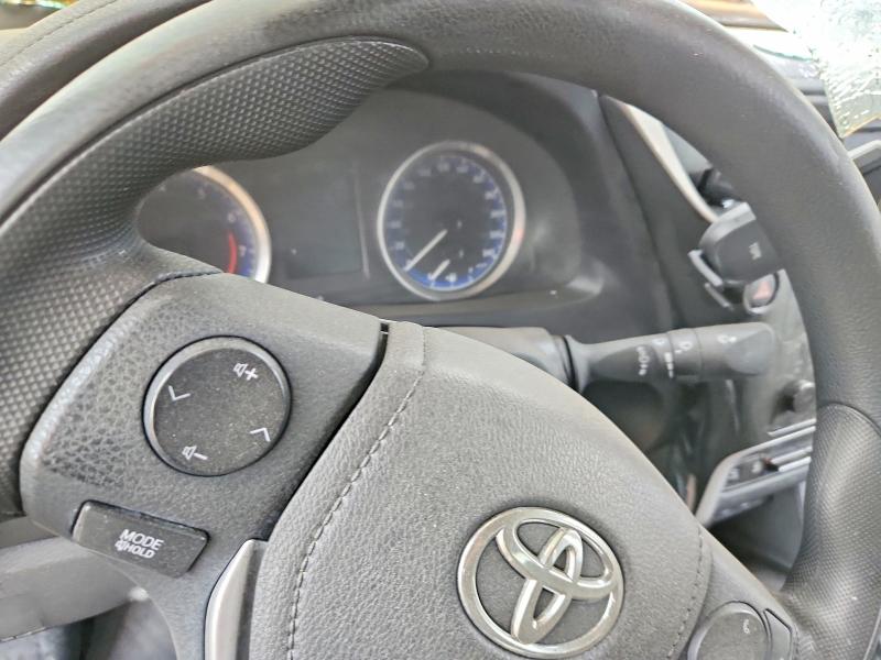 2018 Toyota Corolla მანქანა იყიდება აუქციონზე, vin: 2T1BURHE8JC075621, აუქციონის ნომერი: 71148806
