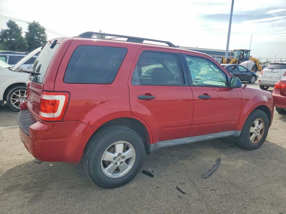 Продажа на аукционе авто 2010 Ford Escape, vin: 1FMCU9D71AKC82700, номер лота: 70678676