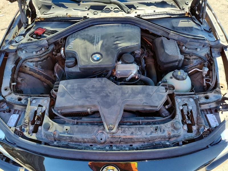 71074686 :رقم المزاد ، WBA8A9C59JAH14023 vin ، 2018 Bmw 320 مزاد بيع