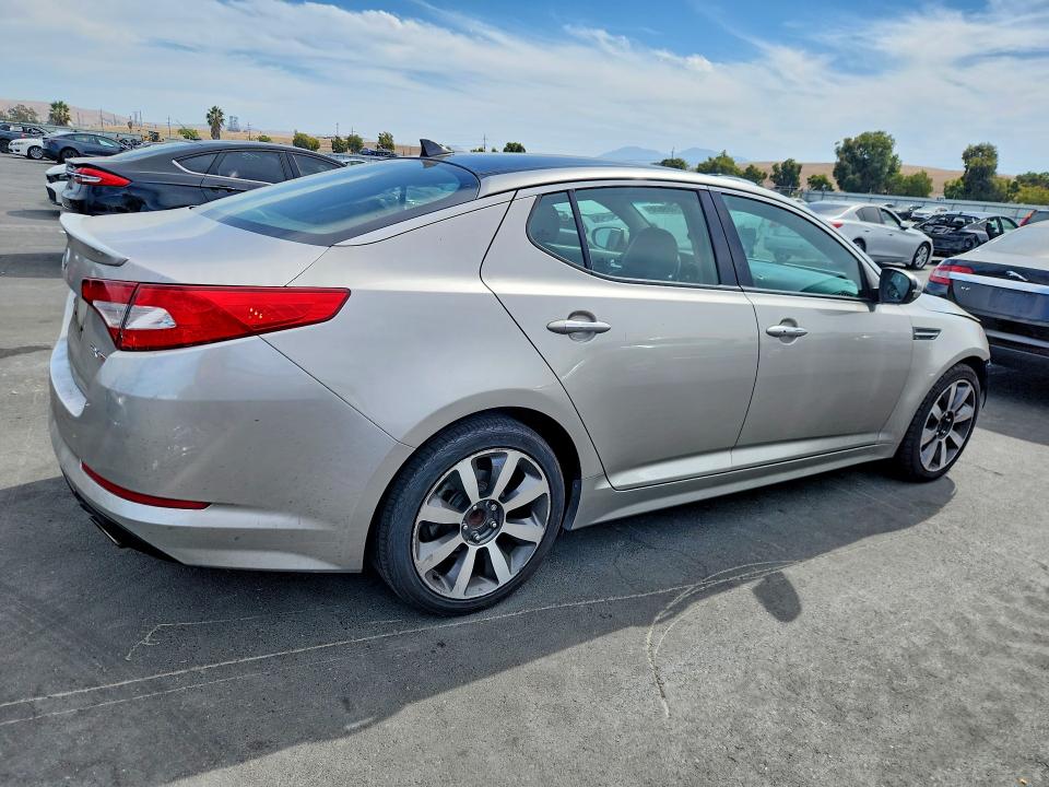 71489636 :رقم المزاد ، KNAGR4A64B5089671 vin ، 2011 Kia Optima مزاد بيع
