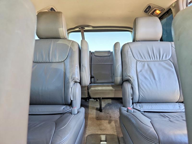 71428226 :رقم المزاد ، 5TDYK4CC4AS302724 vin ، 2010 Toyota Sienna مزاد بيع