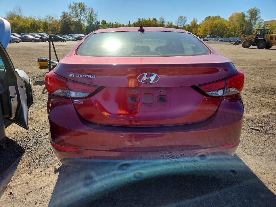 Продажа на аукционе авто 2015 Hyundai Elantra, vin: 5NPDH4AE3FH565849, номер лота: 73239606