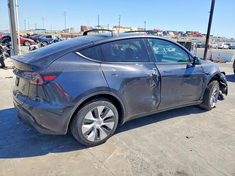 Продаж на аукціоні авто 2024 Tesla Model Y, vin: 7SAYGDED4RF095620, номер лоту: 71430056
