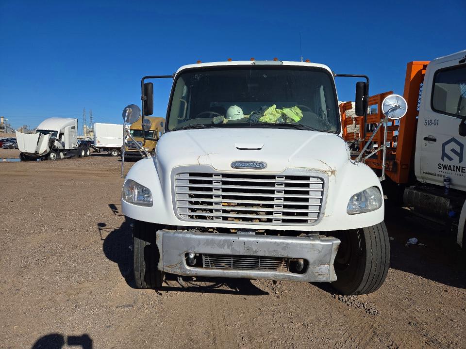 69613266 :رقم المزاد ، 1FVACXDCX7HY36990 vin ، 2007 Freightliner M2 مزاد بيع