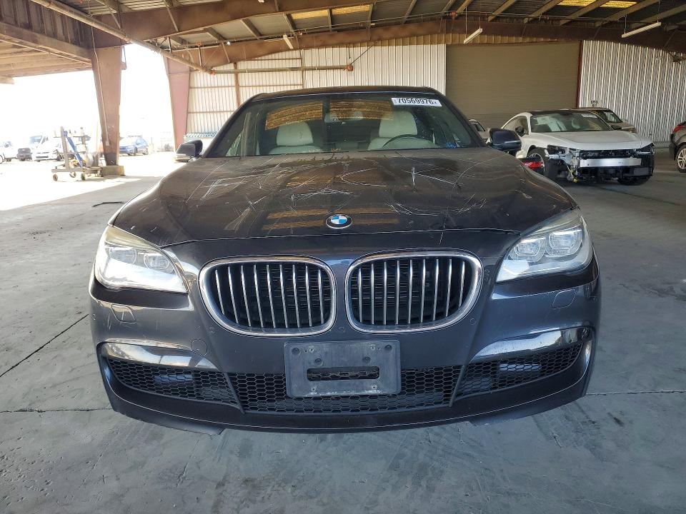 2014 Bmw 750 მანქანა იყიდება აუქციონზე, vin: WBAYE8C57ED136357, აუქციონის ნომერი: 70569976