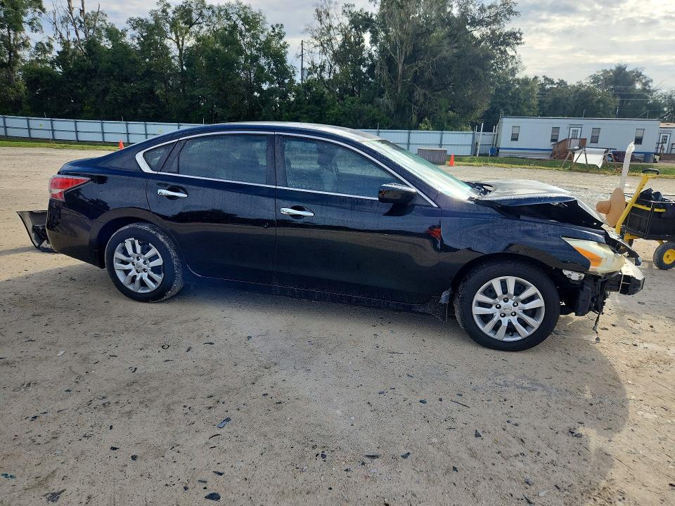 2015 Nissan Altima მანქანა იყიდება აუქციონზე, vin: 1N4AL3AP5FC569478, აუქციონის ნომერი: 71656256