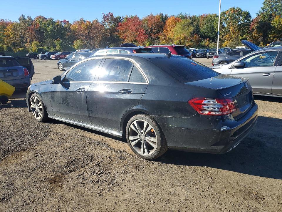 Продажа на аукционе авто 2016 Mercedes-benz E, vin: WDDHF5KB0GB247553, номер лота: 72376876