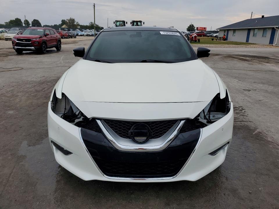 Продажа на аукционе авто 2017 Nissan Maxima, vin: 1N4AA6AP3HC367121, номер лота: 73293826