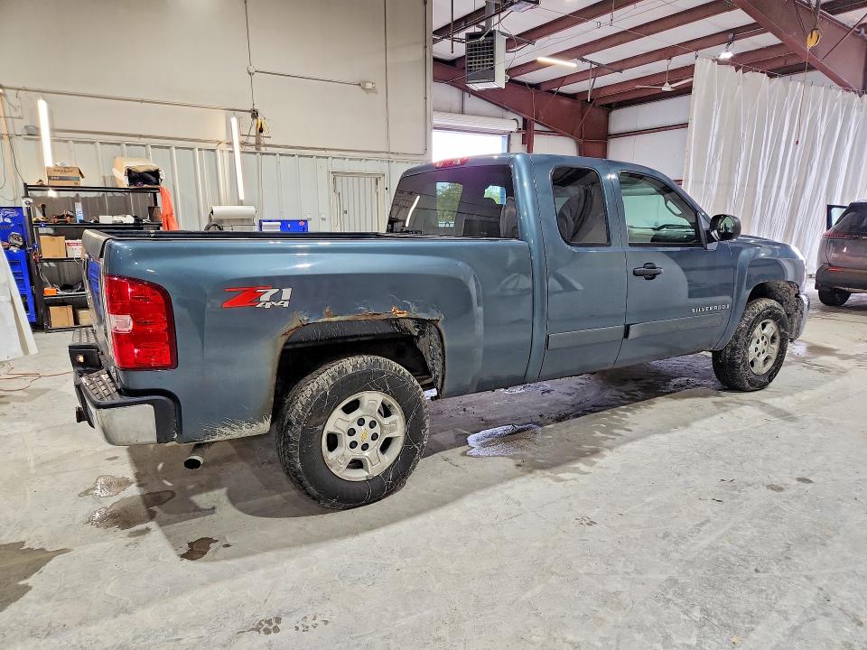 Продаж на аукціоні авто 2007 Chevrolet Silverado, vin: 2GCEK19C271702337, номер лоту: 70963996
