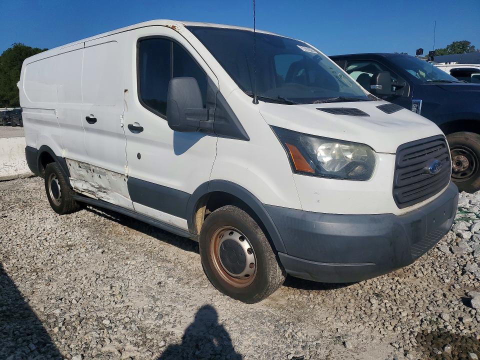 2015 Ford Transit მანქანა იყიდება აუქციონზე, vin: 1FTNR1ZM7FKA68090, აუქციონის ნომერი: 68830796