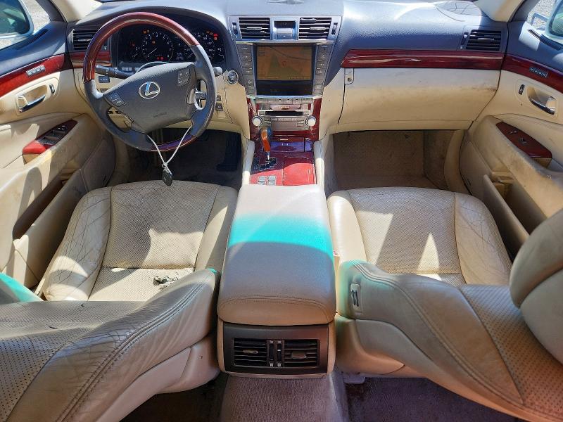 70377816 :رقم المزاد ، JTHCL5EF3A5007977 vin ، 2010 Lexus Ls مزاد بيع