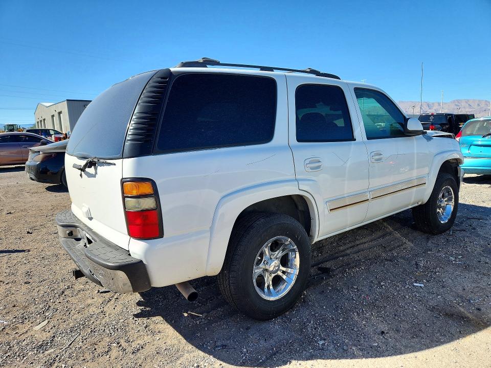 70140726 :رقم المزاد ، 1GNEC13T15J217056 vin ، 2005 Chevrolet Tahoe مزاد بيع