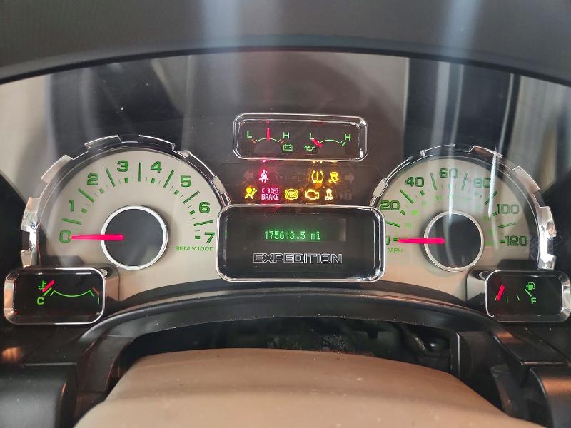 Продажа на аукционе авто 2013 Ford Expedition, vin: 1FMJU2A5XDEF66637, номер лота: 73211846